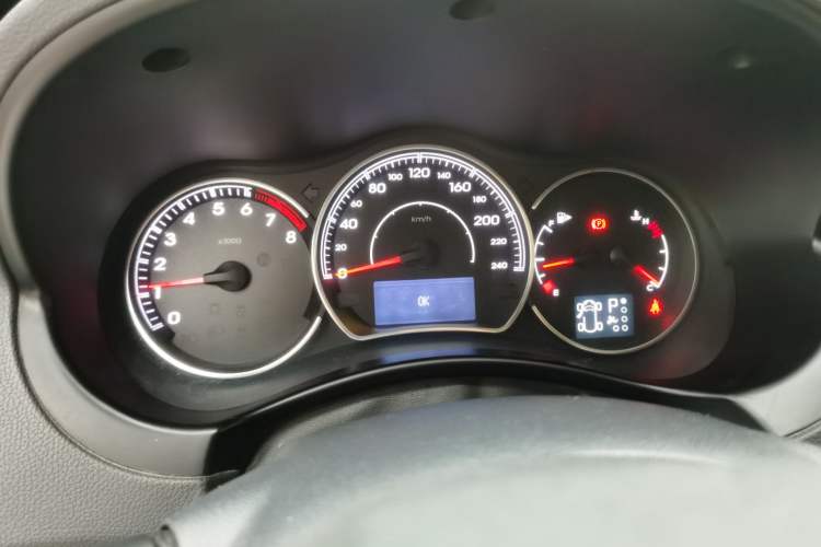 Used Renault Koleos 2012 2.5L Two-Wheel Drive Luxury Navigation Edition
