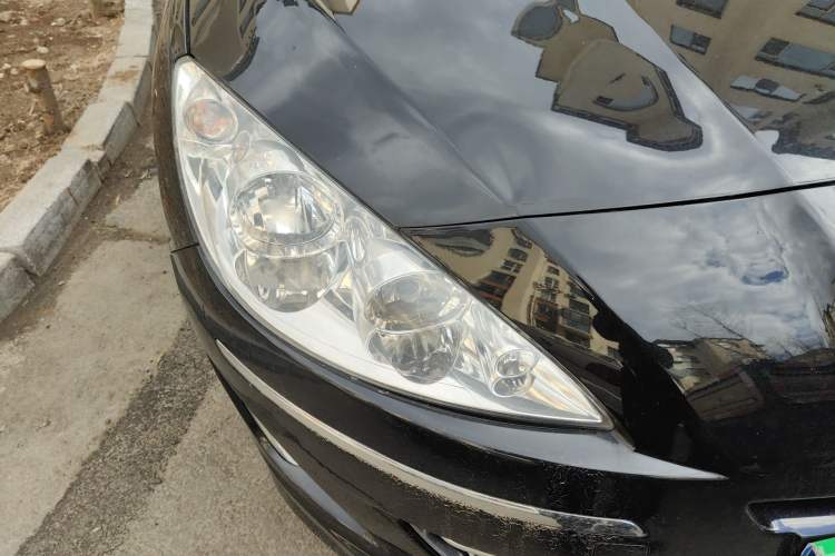 Used Peugeot 408 2011 1.6L Automatic Comfort Edition Right Front Headlight