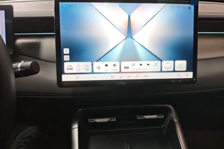 Used BYD Qin PLUS 2025 EV Smart Drive Version 510KM Beyond Model Audio And AC Panel