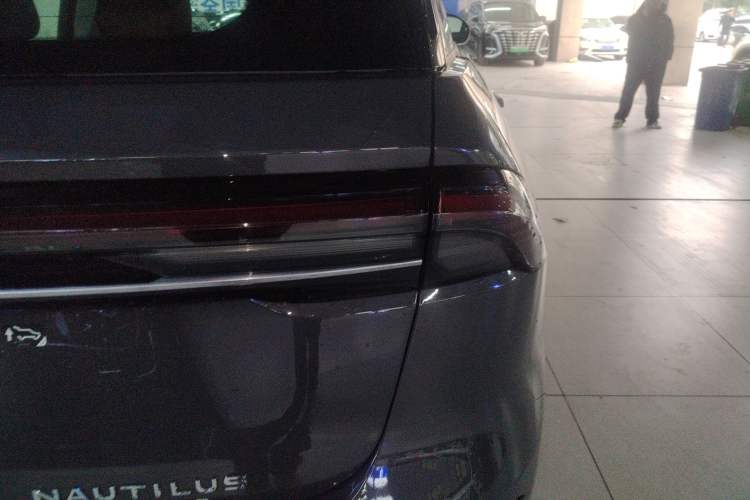 Used Lincoln Nautilus 2025 2.0T Four-Wheel Drive Luxury Edition
