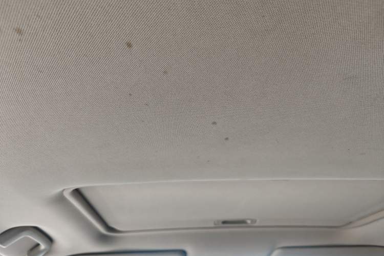 Used Mitsubishi Outlander 2019 2.4L 4x4 Zhi Xiang Edition 5 Seats China VI Standard