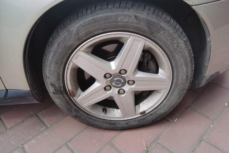 Used Volvo S40 2011 2.0L Automatic ZhiShang Edition
