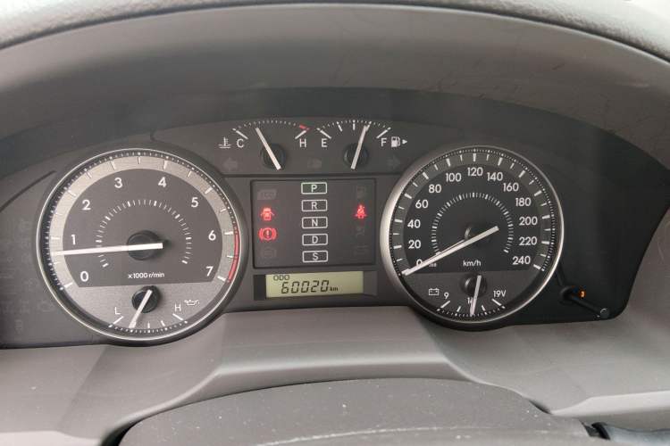 Used Toyota Land Cruiser  Instrument Cluster