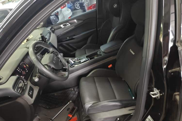 Used Lynk & Co 03 2022 1.5TD DCT JingPro Left Front Seat