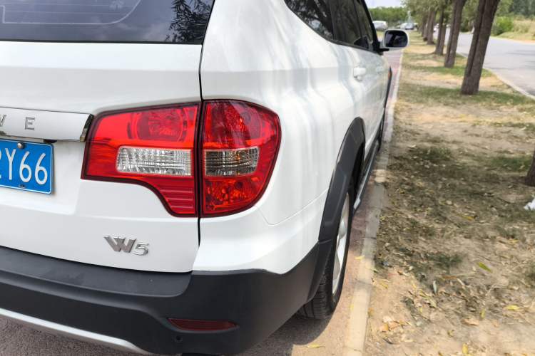 Used Roewe W5 2014 1.8T 4WD Automatic Haoyu Special Edition