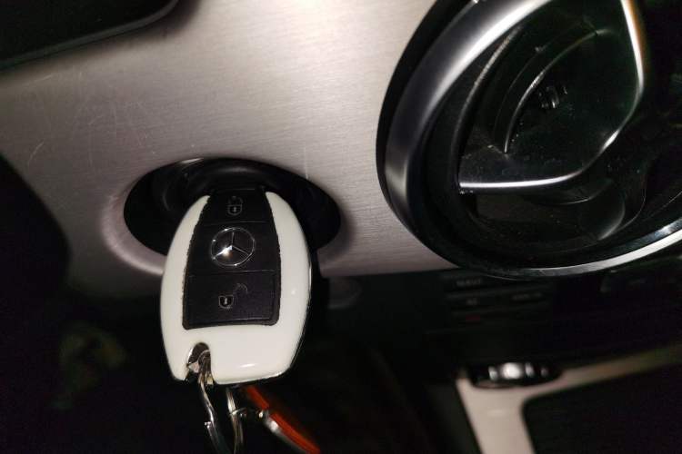 Used Mercedes-Benz GLK-Class 2014 GLK 200 Standard Model