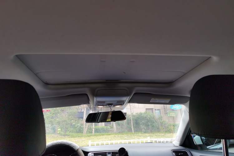 Used Volkswagen Sagitar 2018 280TSI DSG Comfort Model
