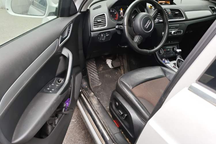 Used Audi Q3 2017 30 TFSI Fashion Model