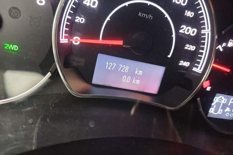 Used Renault Koleos 2012 2.5L 4x4 Comfort Edition with Navigation