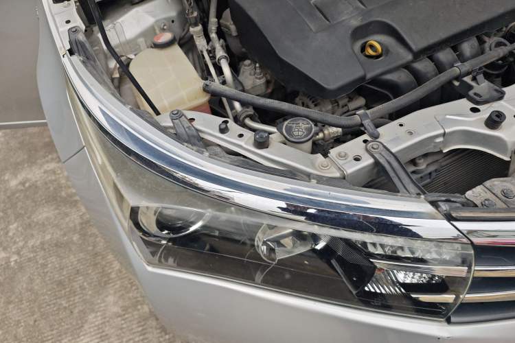 Used Toyota Corolla 2014 1.8L Manual GLX-i