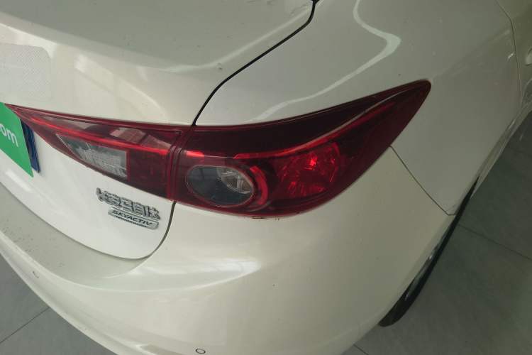 Used Mazda 3 Axela 2014 Sedan 1.5L Automatic Luxury Model Right Rear Taillight