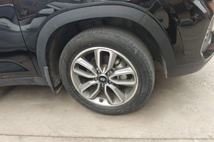 Used Hyundai ix35 2019 2.0L Automatic 2WD Zhiyong·Changxiang Edition China V Standard Right Front Wheel Hub