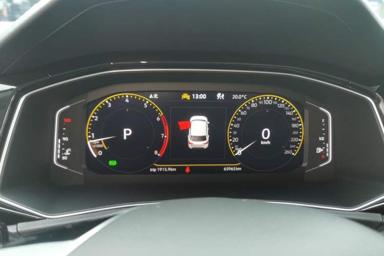 Used Volkswagen T-ROC 2022 280TSI DSG Two-Wheel Drive Comfort PLUS Instrument Cluster