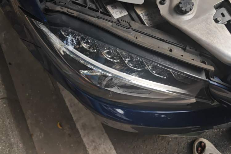 Used Mercedes-Benz C-Class 2017 Facelift C 200 Station Wagon