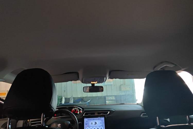 Used Peugeot 308 2016 1.6L Manual Fashion Edition
