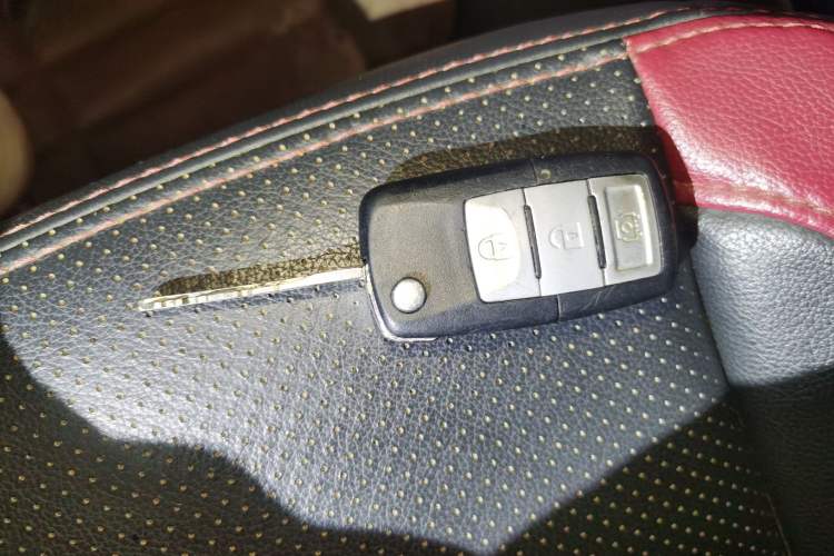 Used HYOSOW S3 2016 1.5L Manual Luxury Edition China IV Emission Standard Vehicle Key