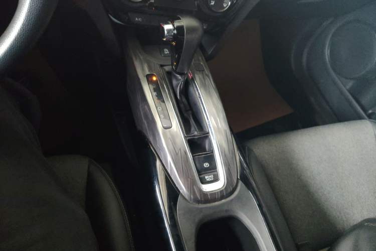 Used Honda XR-V 2021 1.5L CVT Comfort Version Gear Lever