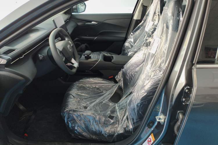 Used Changan Eado 2025 Blue Whale 1.5T 500Bar Prestige Model