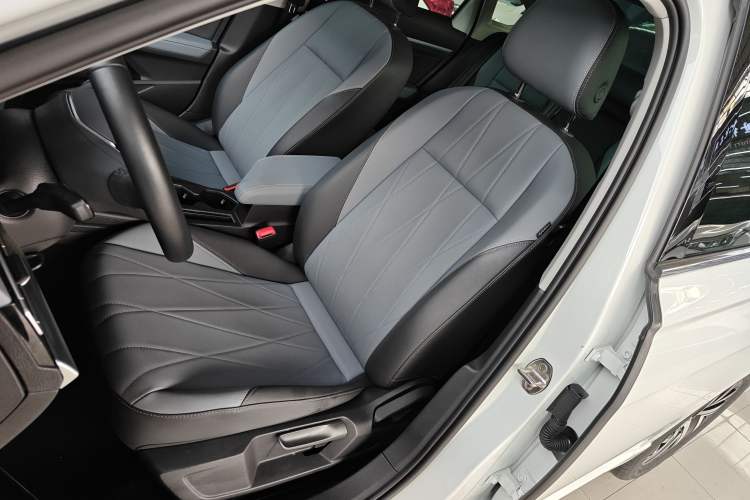 Used Volkswagen Lavida 2023 1.5L Automatic 5 Million Edition Left Front Seat