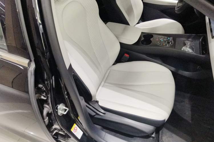 Used BYD Seal 05 DM-i 2025 DM-i Intelligent Drive 120KM Flagship Model
