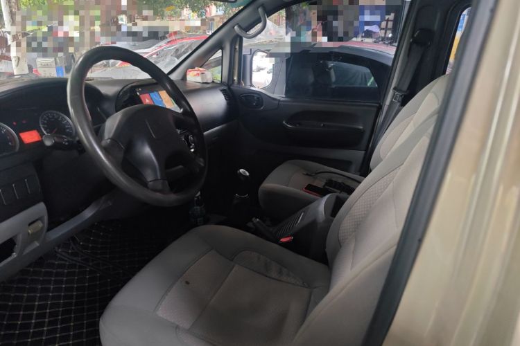 Used FORTHING Lingzhi 2014 V3 1.5L 7-Seater Luxury Model
