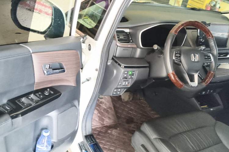 Used Honda Odyssey 2022 2.0L eHEV Sharp Enjoyment Edition
