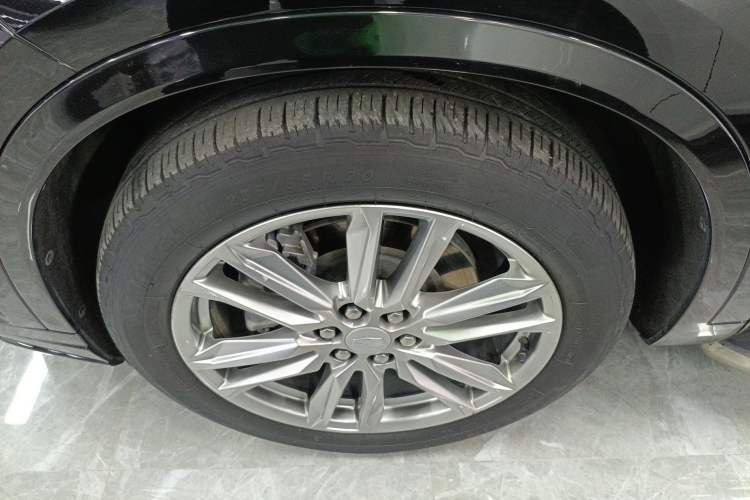 Used Cadillac XT6 2022 2.0T Six-Seater Two-Wheel-Drive Luxury Version
