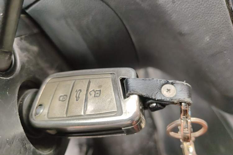 Used Skoda Octavia 2019 1.5L Automatic SmartDrive Comfort Edition China VI Standard Vehicle Key