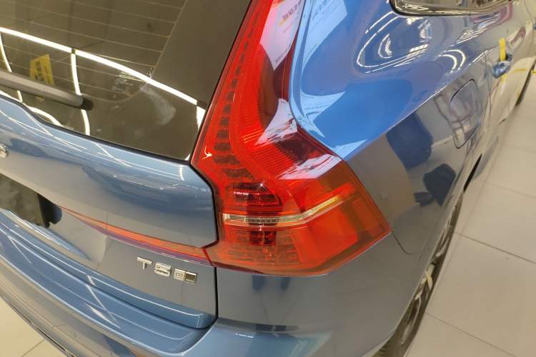 Used Volvo XC60 2020 T5 4x4 Smart & Dynamic Sport Edition