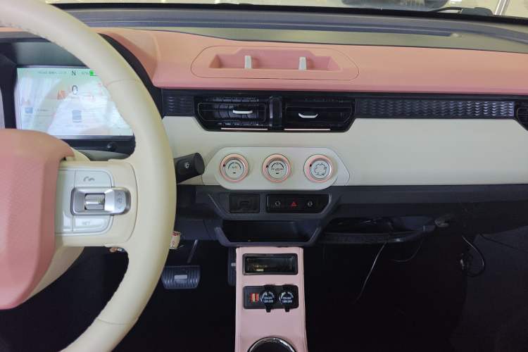 Used Chery QQ Ice Cream 2022 Taohuanxi Fragrant Peach Model