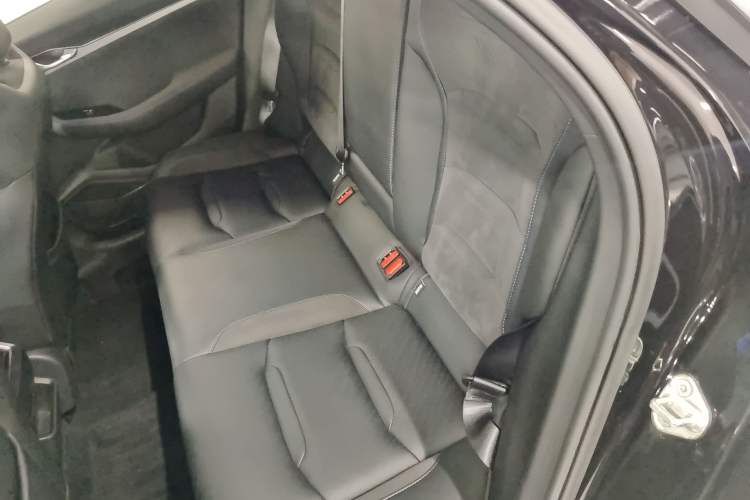 Used Geely Auto Preface 2024 2.0TD Qingyun Edition Left Rear Seat