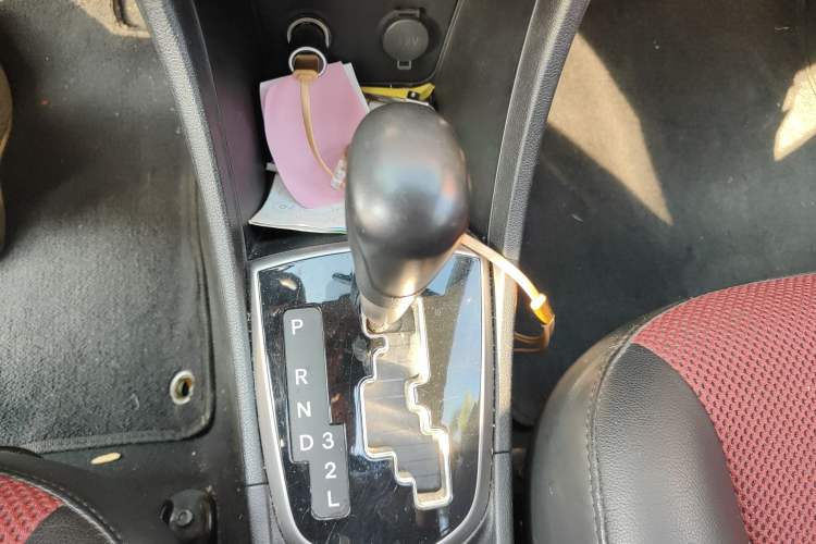 Used Hyundai Verna Ray 2014 1.4L Automatic GLX