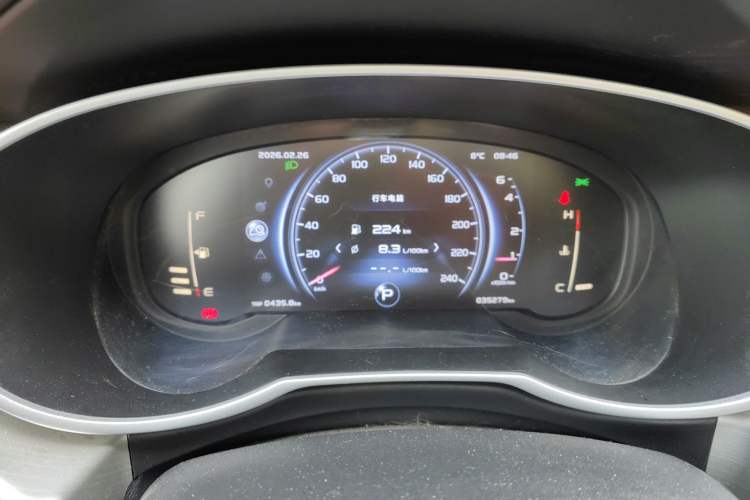 Used Geely Auto Emgrand X7 Sport 2018 1.8TD Automatic Two-Wheel Drive Smart 4G Connected Version