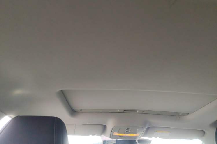 Used MG 6 2017 20T Automatic Luxury Smart Connect Version China V Standard
