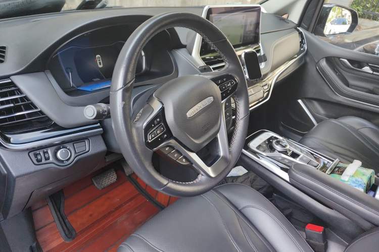 Used SAIC MAXUS G20 2020 2.0T Gasoline Automatic ZhiZun Edition
