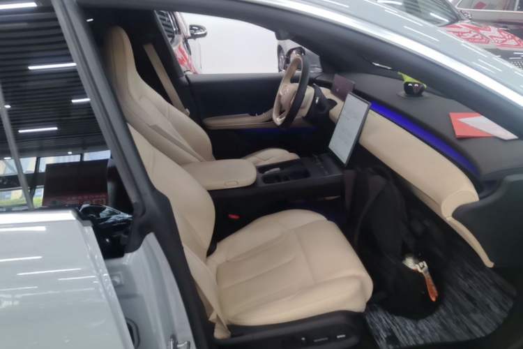 Used Nio ET5T 2023 75 kWh Touring