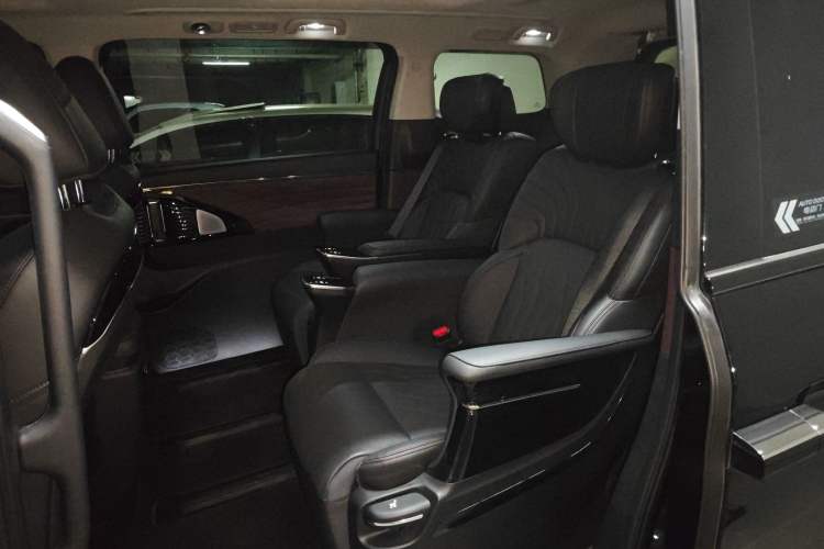 Used GAC Trumpchi M8 2024 Master Series 400T Ultimate Edition Left Rear Seat