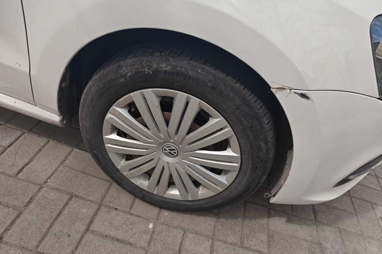 Used Volkswagen Polo 2018 1.5L Automatic Enjoyment Model Right Front Wheel Hub