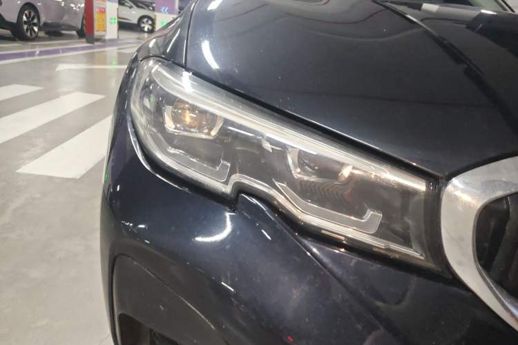 Used BMW 3 Series 2022 Updated 325Li M Sport Package Right Front Headlight