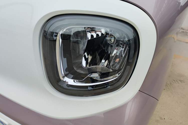 Used Bestune Pony 2026 222km Colorful Horse Left Front Headlight