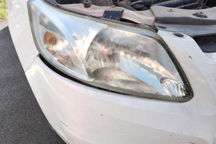 Used Chevrolet Sail 2013 Sedan 1.4L Manual - Youyi Happiness Edition Right Front Headlight