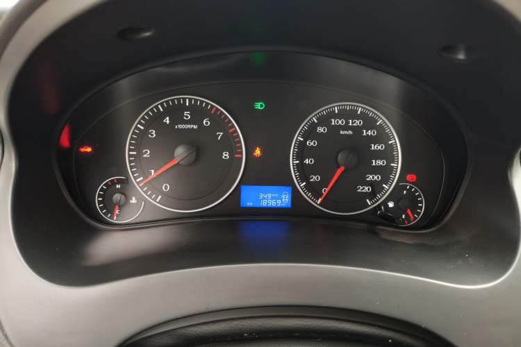 Used Geely Auto Diamond 2016 1.5L Manual Elite Edition
