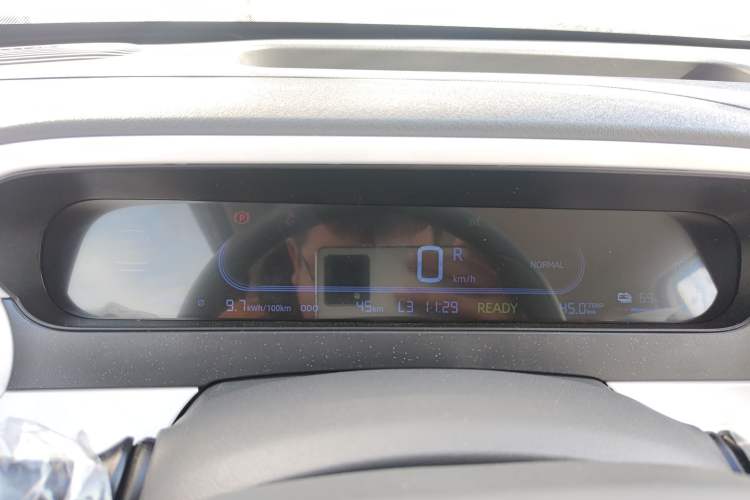 Used Geely Galaxy Panda 2025 210 km – Yuanqi Bear Instrument Cluster