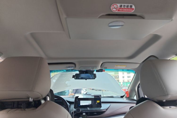 Used Buick GL8 2023 Land Executive Class Smart Enjoyment Model