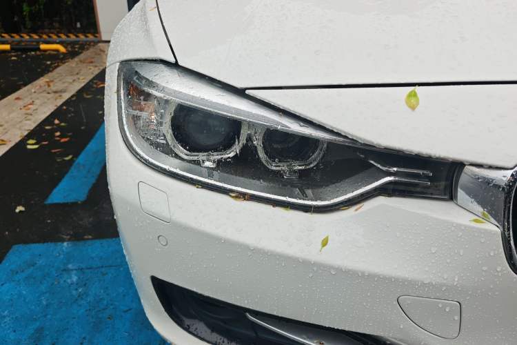 Used BMW 3 Series 2015 328i Sport Design Package Right Front Headlight