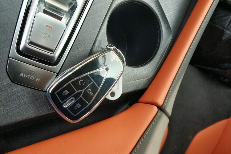 Used CHANGAN UNI-V 2023 1.5T Sport Edition Vehicle Key