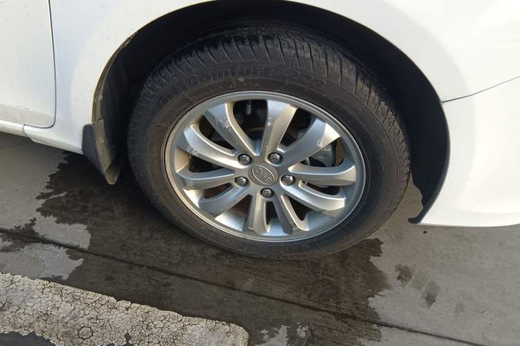 Used BYD Surui 2012 1.5TI Manual Luxury Version