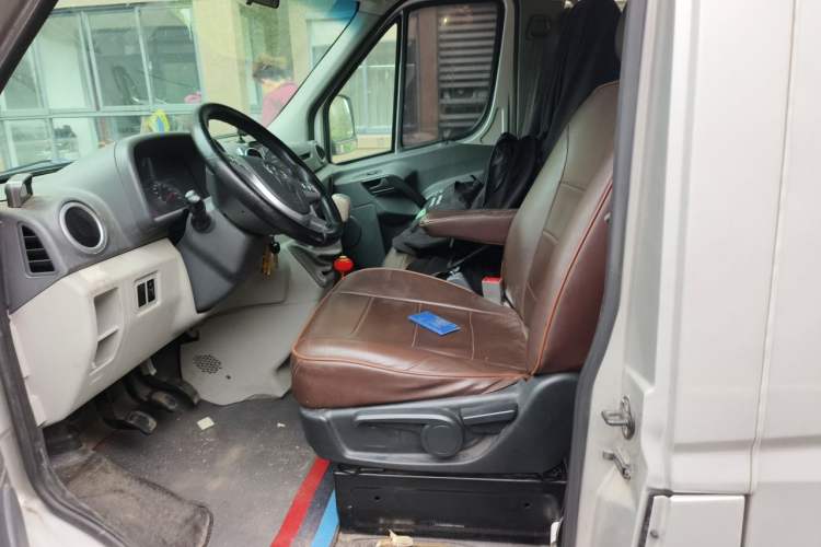 Used JAC Group Sunray 2021 2.0T 6-Series Star Express 5/6-Seater D20TCIF1 Left Front Seat