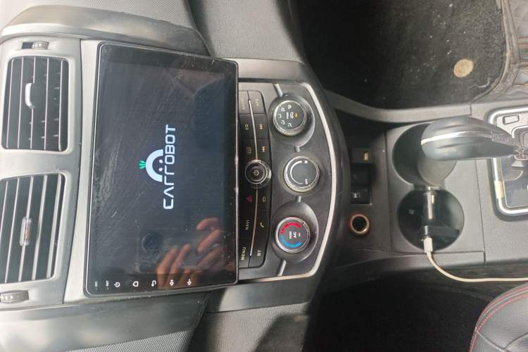 Used Land X5 2015 1.5T CVT Enjoyment Edition Audio And AC Panel