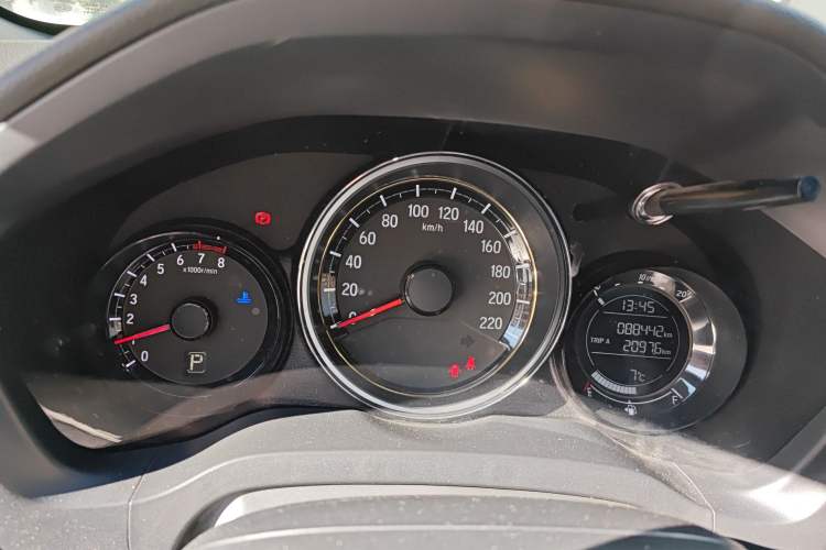 Used Honda XR-V 2015 1.8L EXi CVT Comfort Version